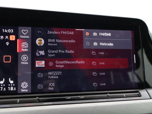 Volkswagen Golf 1.0 eTSI DSG + VIRTUAL COCKPIT | SFEERVERLICHTING | STUURVERW. / STOELVERW. | CAMERA | ADAPTIVE C... ActivLease financial lease