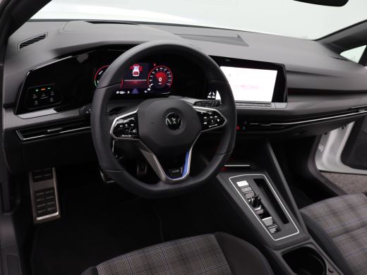 Volkswagen Golf 1.4 eHybrid GTE NL Auto! | Achteruitrijcamera | Apple Carplay/Android Auto|telefoonintegratie pre... ActivLease financial lease
