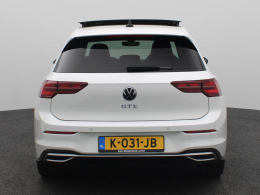 Volkswagen Golf 1.4 eHybrid GTE NL Auto! | Achteruitrijcamera | Apple Carplay/Android Auto|telefoonintegratie pre... ActivLease financial lease