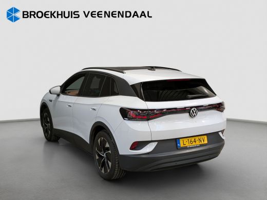 Volkswagen ID.4 Family 77 kWh | Warmtepomp | Panoramadak | Trekhaak | Stoelverwarming ActivLease financial lease
