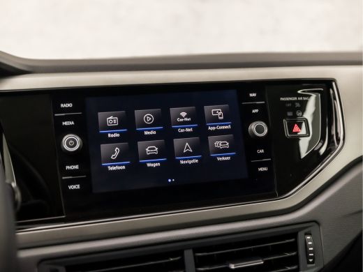 Volkswagen Polo 1.0 TSI Sportline (APPLE CARPLAY, GROOT NAVI, CLIMATE, CAMERA, SPORTSTOELEN, LM VELGEN, ADAPTIVE ... ActivLease financial lease