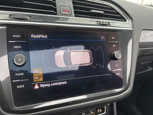 Volkswagen Tiguan 1.5 TSI ACT Highline 3x R-Line | Automaat | Pano | Adaptive Cruise | Stoelverwarming ActivLease financial lease