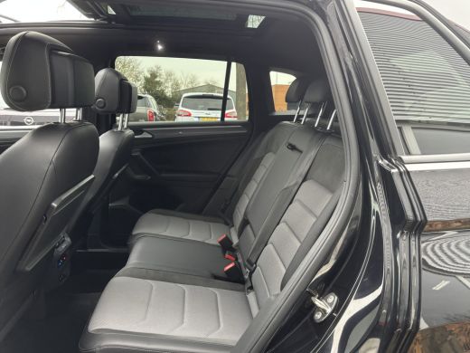 Volkswagen Tiguan 1.5 TSI ACT Highline 3x R-Line | Automaat | Pano | Adaptive Cruise | Stoelverwarming ActivLease financial lease