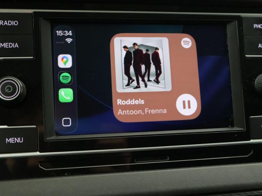 Volkswagen Transporter 2.0 TDI L2H1 + LEDER | TREKHAAK | CAMERA | APPLE CARPLAY | L.M. VELGEN ActivLease financial lease