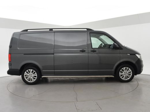 Volkswagen Transporter 2.0 TDI L2H1 + LEDER | TREKHAAK | CAMERA | APPLE CARPLAY | L.M. VELGEN ActivLease financial lease