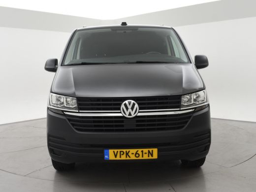 Volkswagen Transporter 2.0 TDI L2H1 + LEDER | TREKHAAK | CAMERA | APPLE CARPLAY | L.M. VELGEN ActivLease financial lease