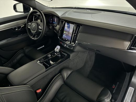 Volvo  V90 2.0 T6 Plug-in hybrid AWD Ultra Dark Pano H/K 360 ACC Trekh. ActivLease financial lease