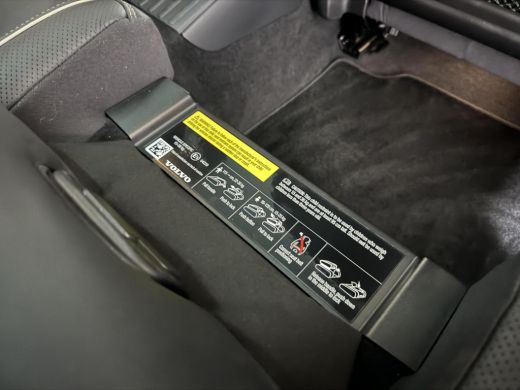 Volvo  V90 2.0 T6 Plug-in hybrid AWD Ultra Dark Pano H/K 360 ACC Trekh. ActivLease financial lease