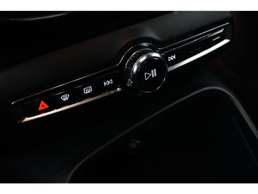 Volvo  XC40 Recharge Plus | Google | Stoel/Stuurverwarming | ActivLease financial lease