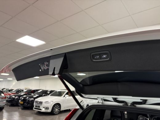 Volvo  XC90 T8 AWD Recharge R-Design Long Range Luchtvering | Trekhaak | 455pk | 360° Camera | Schuifdak | He... ActivLease financial lease