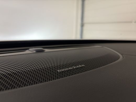 Volvo  XC90 T8 AWD Recharge R-Design Long Range Luchtvering | Trekhaak | 455pk | 360° Camera | Schuifdak | He... ActivLease financial lease