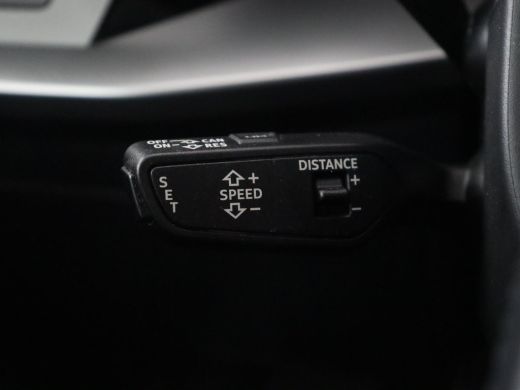 Audi A3 30 TFSI Business edition | Trekhaak | Adaptive cruise | Carplay | Park Assist | Climate control |... ActivLease financial lease