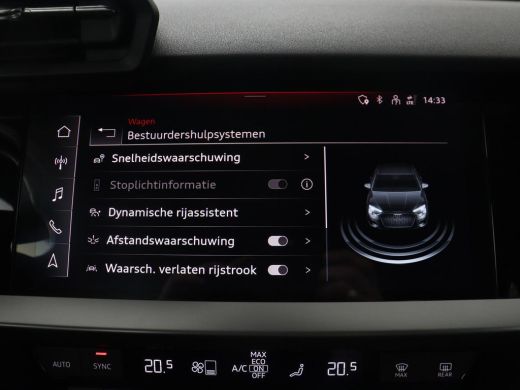 Audi A3 30 TFSI Business edition | Trekhaak | Adaptive cruise | Carplay | Park Assist | Climate control |... ActivLease financial lease