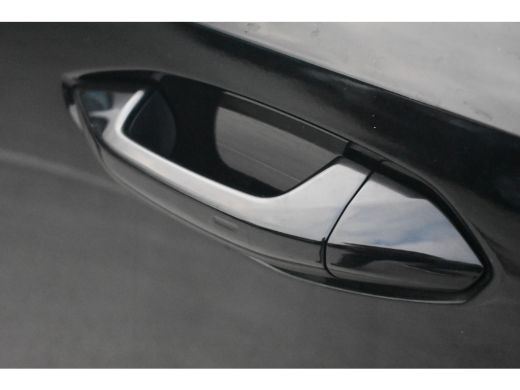 Audi A3 Sportback 40 TFSI e 204pk S line | TREKHAAK | MEMORY | HEAD UP | STOELVERW. | APP. CONNECT | ADAP... ActivLease financial lease