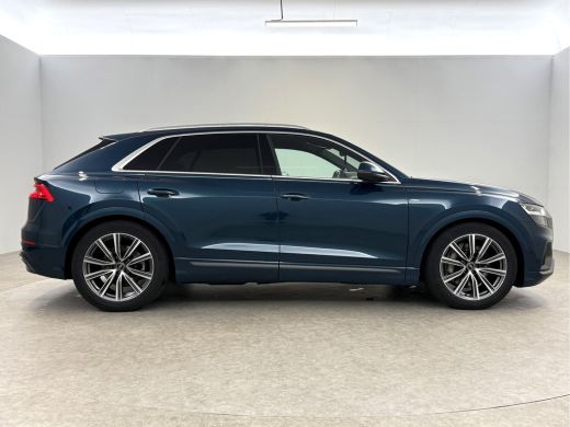 Audi Q8 55 TFSI e Quattro 422PK S-Line | SOH 91% | Virtual | Sfeer | Camera | Stoel/Stuur verw. | Adap. C... ActivLease financial lease