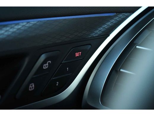 BMW X3 xDrive30e M-Sport Pano M-zetels ACC HUD H/K 20inch ActivLease financial lease