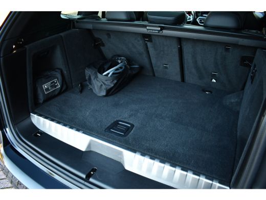 BMW X3 xDrive30e M-Sport Pano M-zetels ACC HUD H/K 20inch ActivLease financial lease