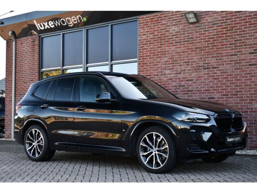 BMW X3 xDrive30e M-Sport Pano M-zetels ACC HUD H/K 20inch ActivLease financial lease