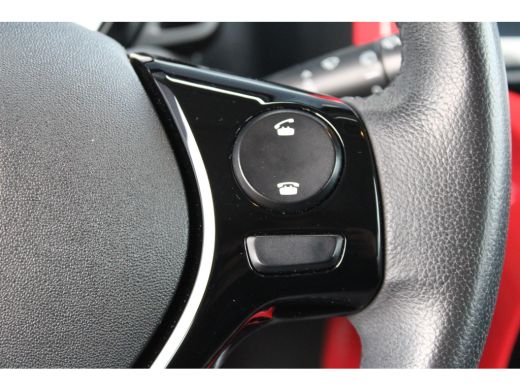 Citroën C1 1.0 VTi Airscape Shine | Achterbankleuning gedeeld/klapbaar | Achteruitrijcamera | Afstandsbedien... ActivLease financial lease