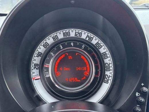 Fiat 500 1.0 Hybrid Club | Bluetooth | Cruise | Parkeer Sensoren | Zwarte Hemel ActivLease financial lease