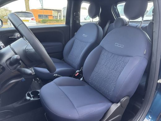 Fiat 500 1.0 Hybrid Club | Bluetooth | Cruise | Parkeer Sensoren | Zwarte Hemel ActivLease financial lease