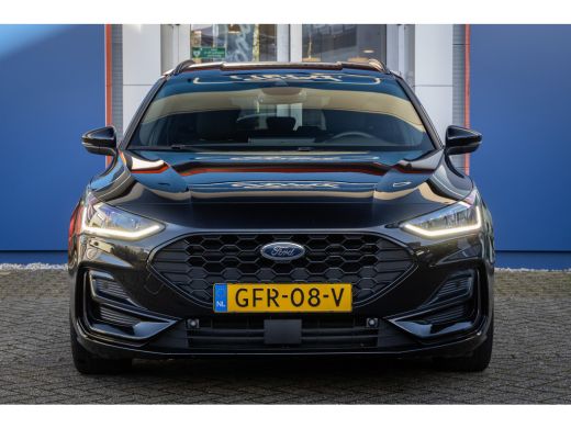 Ford Focus 1.0 EcoBoost Hybrid ST Line | Trekhaak | Stoel/stuur/voorruit verwarming | Cruise adaptief | Dode... ActivLease financial lease