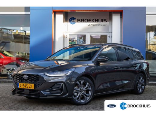 Ford Focus 1.0 EcoBoost Hybrid ST Line | Trekhaak | Stoel/stuur/voorruit verwarming | Cruise adaptief | Dode...