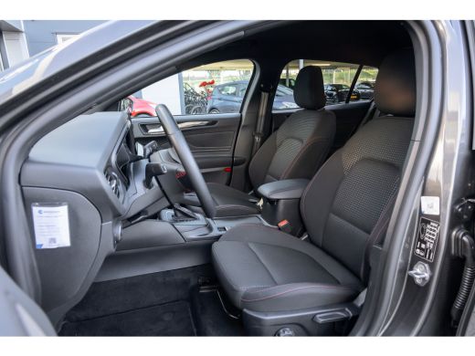 Ford Focus 1.0 EcoBoost Hybrid ST Line | Trekhaak | Stoel/stuur/voorruit verwarming | Cruise adaptief | Dode... ActivLease financial lease