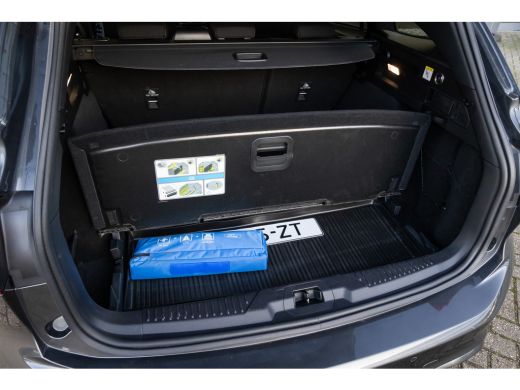 Ford Focus 1.0 EcoBoost Hybrid ST Line | Trekhaak | Stoel/stuur/voorruit verwarming | Cruise adaptief | Dode... ActivLease financial lease