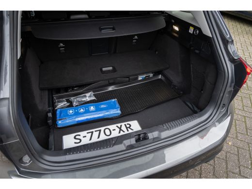 Ford Focus 1.0 EcoBoost Hybrid Titanium X | Trekhaak | Cruise adaptief | Camera | Stuur/stoel/voorruit verwa... ActivLease financial lease