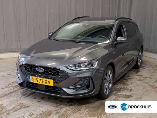 Ford Focus 1.0EB Hybrid ST Line X | NL-AUTO! | 1E EIGENAAR! | CAMERA | WINTERAPCK | ALL SEASON | DEALER OH! ...