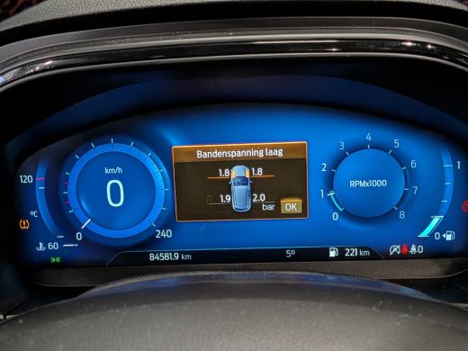 Ford Focus 1.0EB Hybrid ST Line X | NL-AUTO! | 1E EIGENAAR! | CAMERA | WINTERAPCK | ALL SEASON | DEALER OH! ... ActivLease financial lease