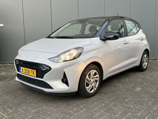 Hyundai i10 1.0 66pk Comfort Smart | Two-Tone Facelift | LED | Airco | Carplay | Navigatie | Bluetooth | Crui...