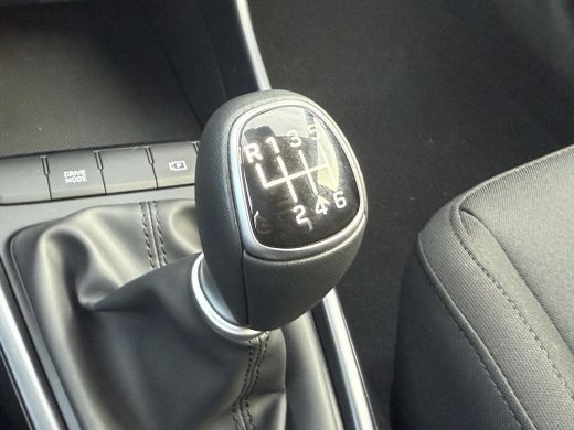 Hyundai i20 1.0 T-GDI Comfort | Apple Carplay / Android Auto | Navigatie | Cruise Control | Camera | Airco | ... ActivLease financial lease