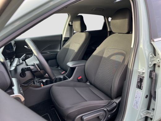 Hyundai Kona 1.6 GDI 141pk HEV Comfort Smart | Camera | Draadloos carplay | Climate control | Adaptive cruise ... ActivLease financial lease