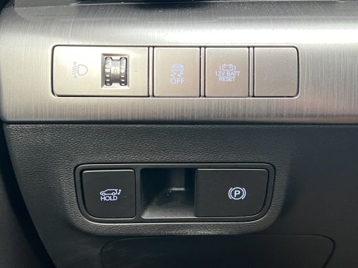 Hyundai Kona 1.6 GDI 141pk HEV Comfort Smart | Camera | Draadloos carplay | Climate control | Adaptive cruise ... ActivLease financial lease