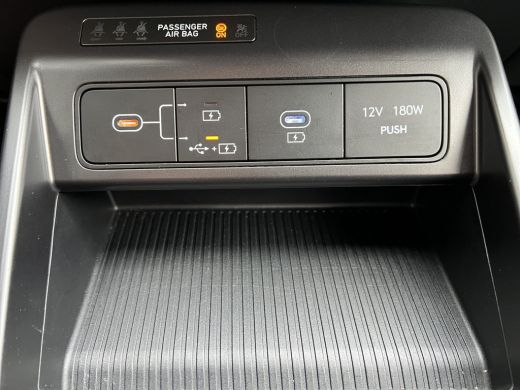 Hyundai Kona 1.6 GDI 141pk HEV Comfort Smart | Camera | Draadloos carplay | Climate control | Adaptive cruise ... ActivLease financial lease