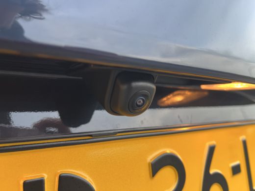 Hyundai Kona 1.6 GDI 141pk HEV Comfort Smart | Camera | Draadloos carplay | Climate control | Adaptive cruise ... ActivLease financial lease