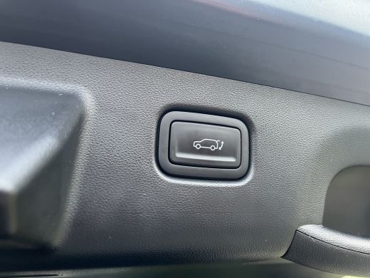 Hyundai Kona 1.6 GDI 141pk HEV Comfort Smart | Camera | Draadloos carplay | Climate control | Adaptive cruise ... ActivLease financial lease