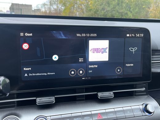 Hyundai Kona 1.6 GDI 141pk HEV Comfort Smart | Camera | Draadloos carplay | Climate control | Adaptive cruise ... ActivLease financial lease