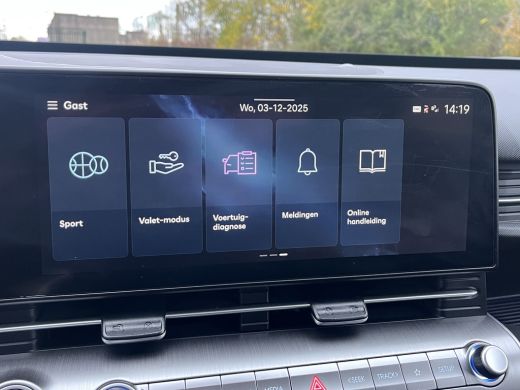 Hyundai Kona 1.6 GDI 141pk HEV Comfort Smart | Camera | Draadloos carplay | Climate control | Adaptive cruise ... ActivLease financial lease