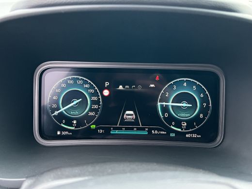 Hyundai Kona 1.6 GDI HEV 141pk Premium Sky | Camera | Schuifdak | Leder | 18'' velgen | Stoelventilatie | Stoe... ActivLease financial lease