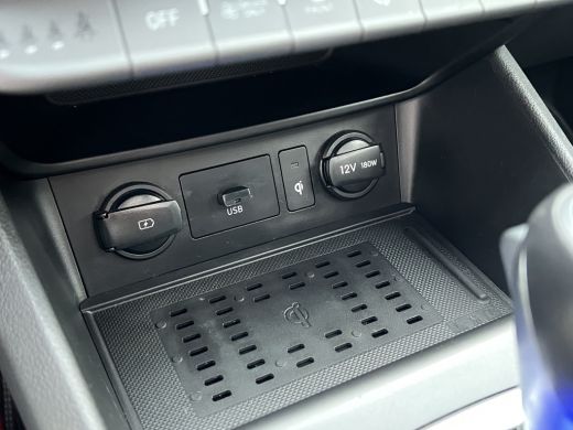 Hyundai Kona 1.6 GDI HEV 141pk Premium Sky | Camera | Schuifdak | Leder | 18'' velgen | Stoelventilatie | Stoe... ActivLease financial lease