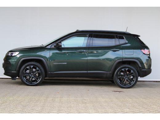 Jeep Compass 4xe 240 Plug-in Hybrid Electric North Star | Schuif-kanteldak | Adaptieve Cruise control | Elektr... ActivLease financial lease