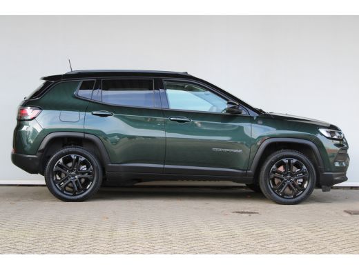 Jeep Compass 4xe 240 Plug-in Hybrid Electric North Star | Schuif-kanteldak | Adaptieve Cruise control | Elektr... ActivLease financial lease
