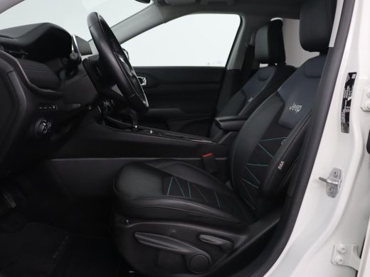 Jeep Compass 4xe 240 Plug-in Hybrid Electric S | Stoel & stuurverwarming | Half leder | Camera | Adaptive crui... ActivLease financial lease