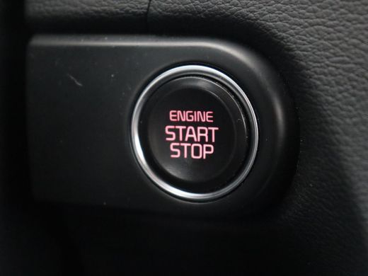 Kia Ceed 1.5 T-GDi GT-Line | Trekhaak | Stoel & stuurverwarming | Leder/Alcantara | Camera | Adaptive crui... ActivLease financial lease