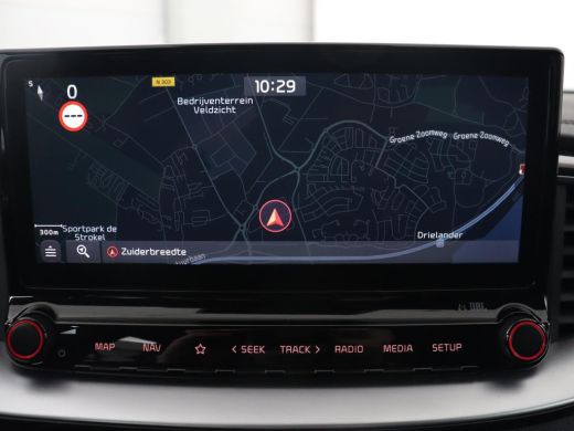 Kia Ceed 1.5 T-GDi GT-Line | Trekhaak | Stoel & stuurverwarming | Leder/Alcantara | Camera | Adaptive crui... ActivLease financial lease