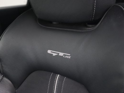 Kia Ceed 1.5 T-GDi GT-Line | Trekhaak | Stoel & stuurverwarming | Leder/Alcantara | Camera | Adaptive crui... ActivLease financial lease