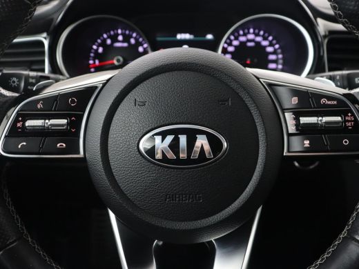 Kia Ceed 1.5 T-GDi GT-Line | Trekhaak | Stoel & stuurverwarming | Leder/Alcantara | Camera | Adaptive crui... ActivLease financial lease